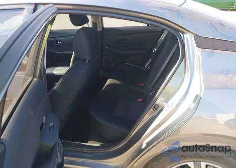 2024 Nissan Sentra Sv Xtronic Cvt z USA, uszkodzony, nr VIN 3N1AB8CV2RY301959